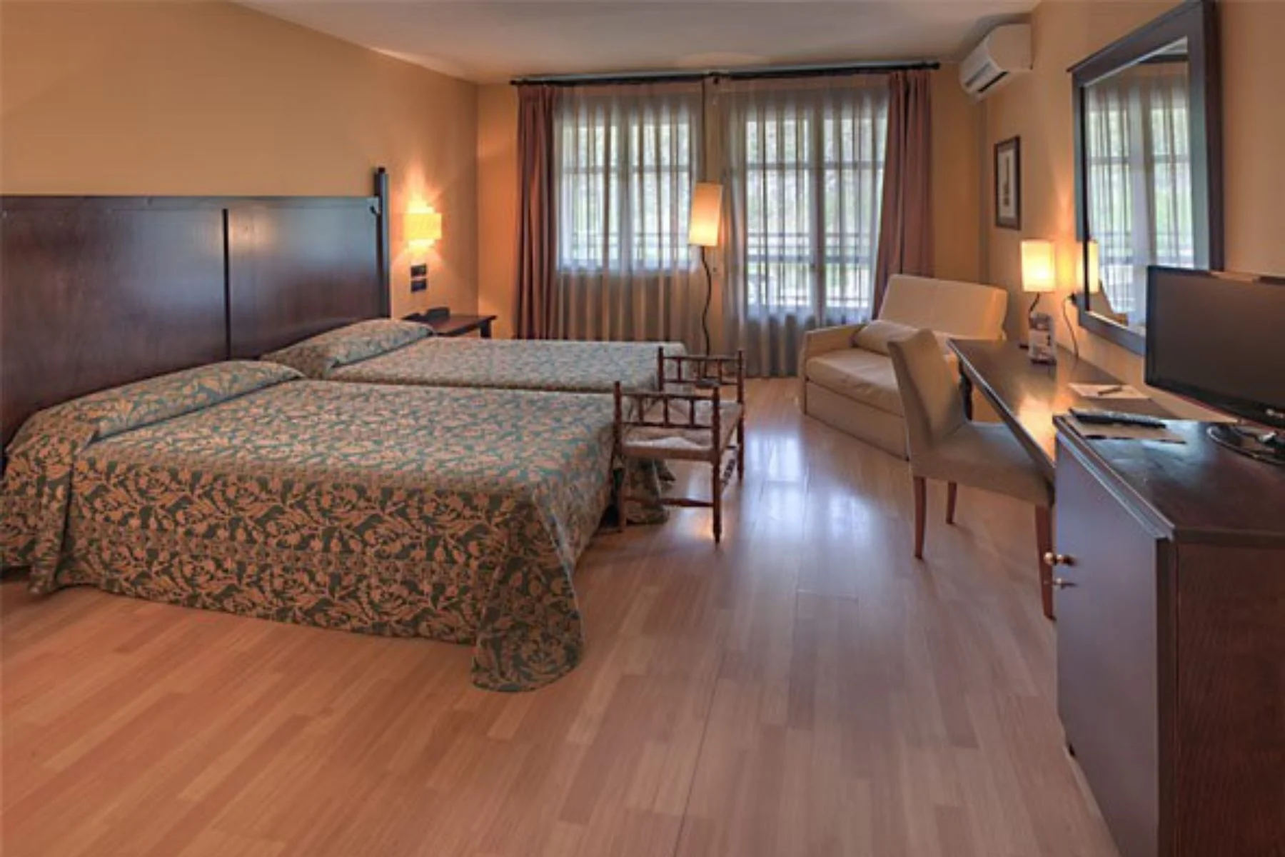 Hotel Cotiella